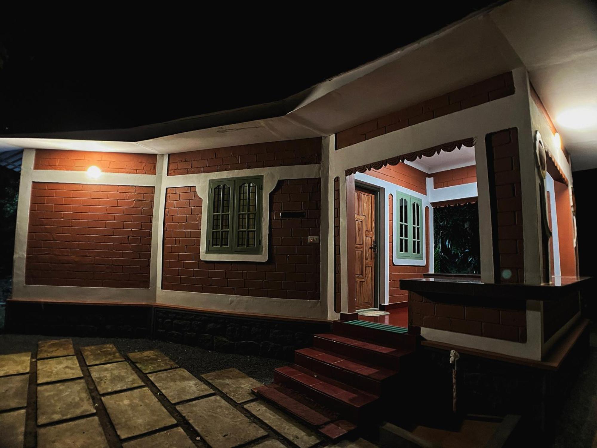 Mahout Resort Wayanad - An Experiential Jungle Stay With Waterfall Kalpetta Exterior foto